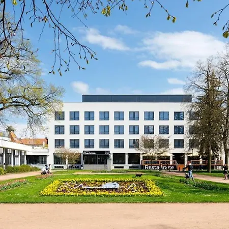 Апартаменты In Center Of Podebrady Нимбурк